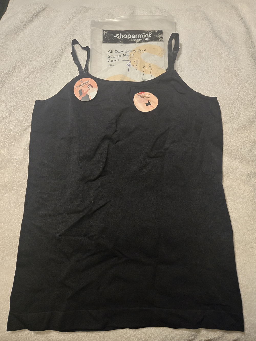 Shapermint Black Scoop Neck Cami Tank